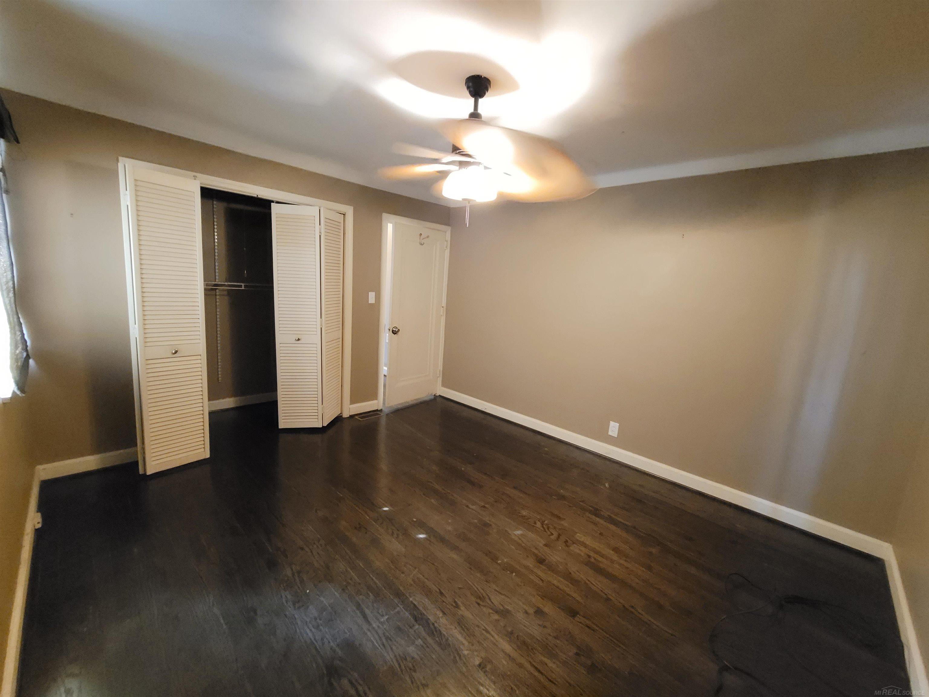 831 Roslyn Road Grosse Pointe, MI 48236 - Photo 26 of 46