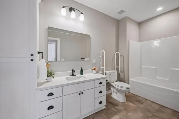 $400,000 | 1621 11th Street Northeast, Buffalo, MN 55313