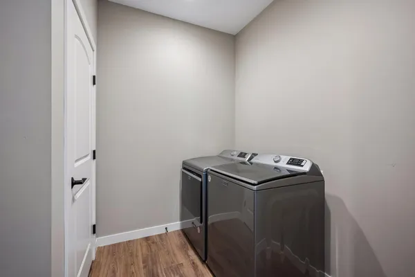 $400,000 | 1621 11th Street Northeast, Buffalo, MN 55313