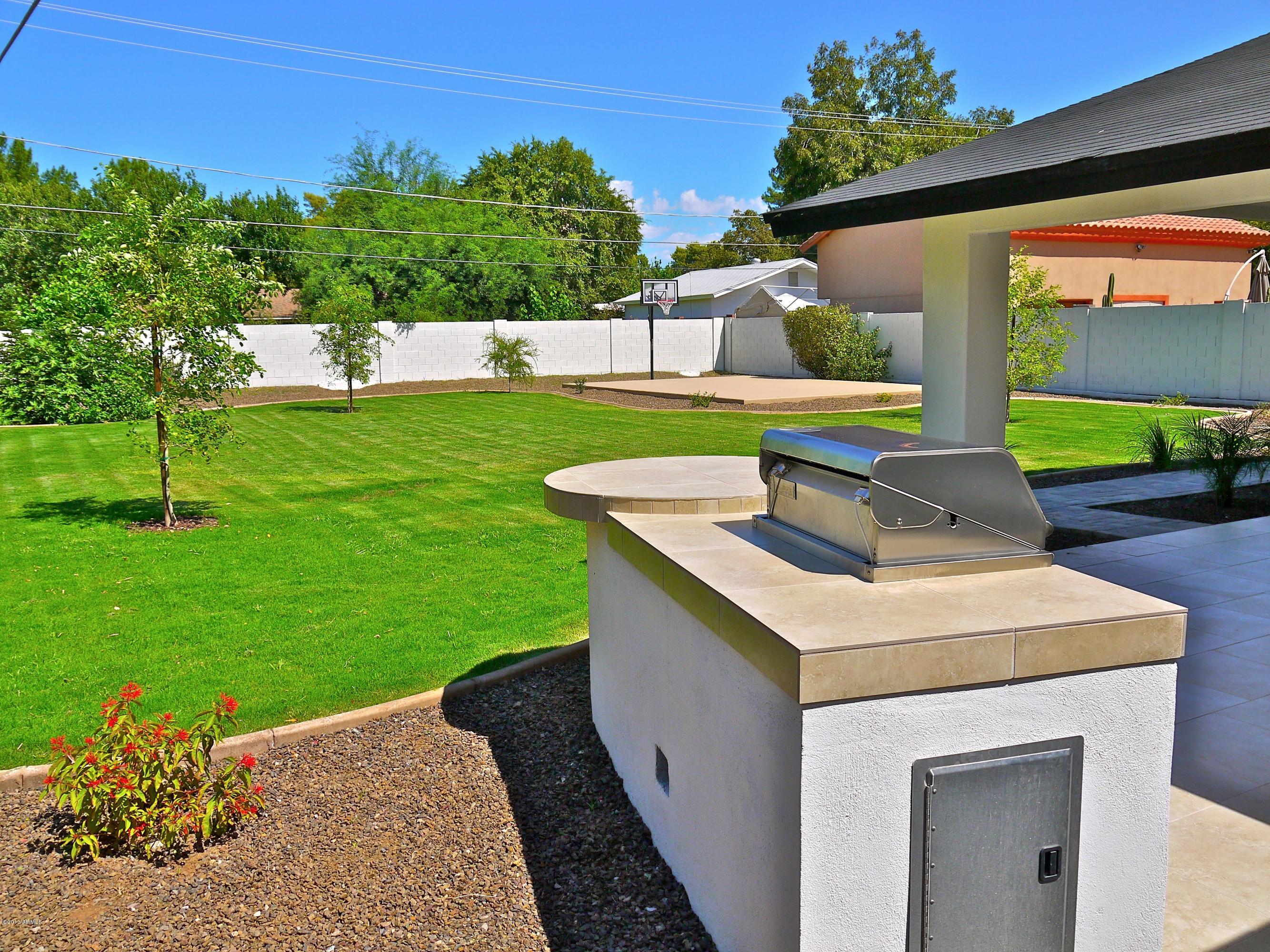 3336 East Osborn Road Phoenix, AZ 85018 - Photo 24 of 30 2013-09-13 11