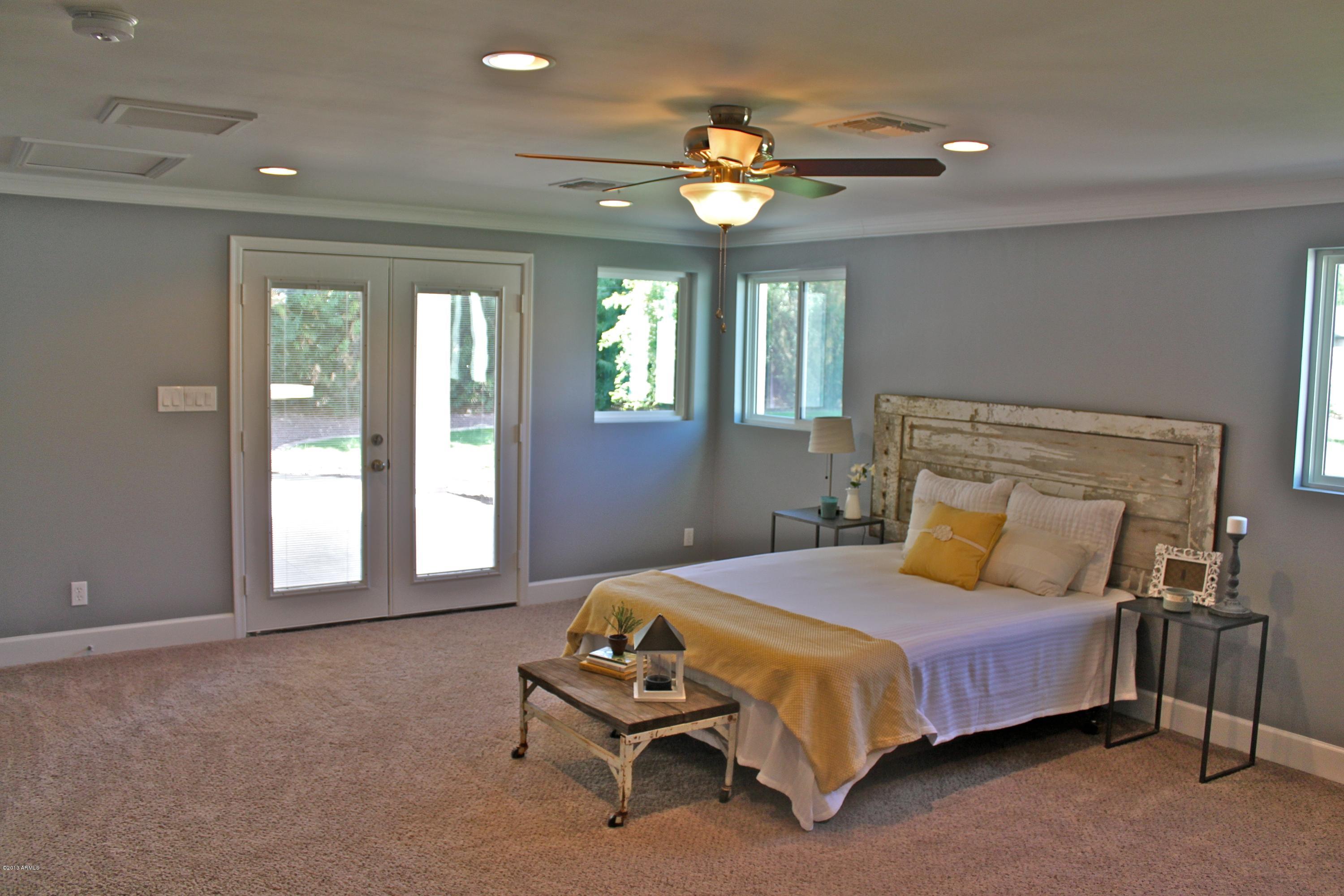 3336 East Osborn Road Phoenix, AZ 85018 - Photo 8 of 30 IMG_8512