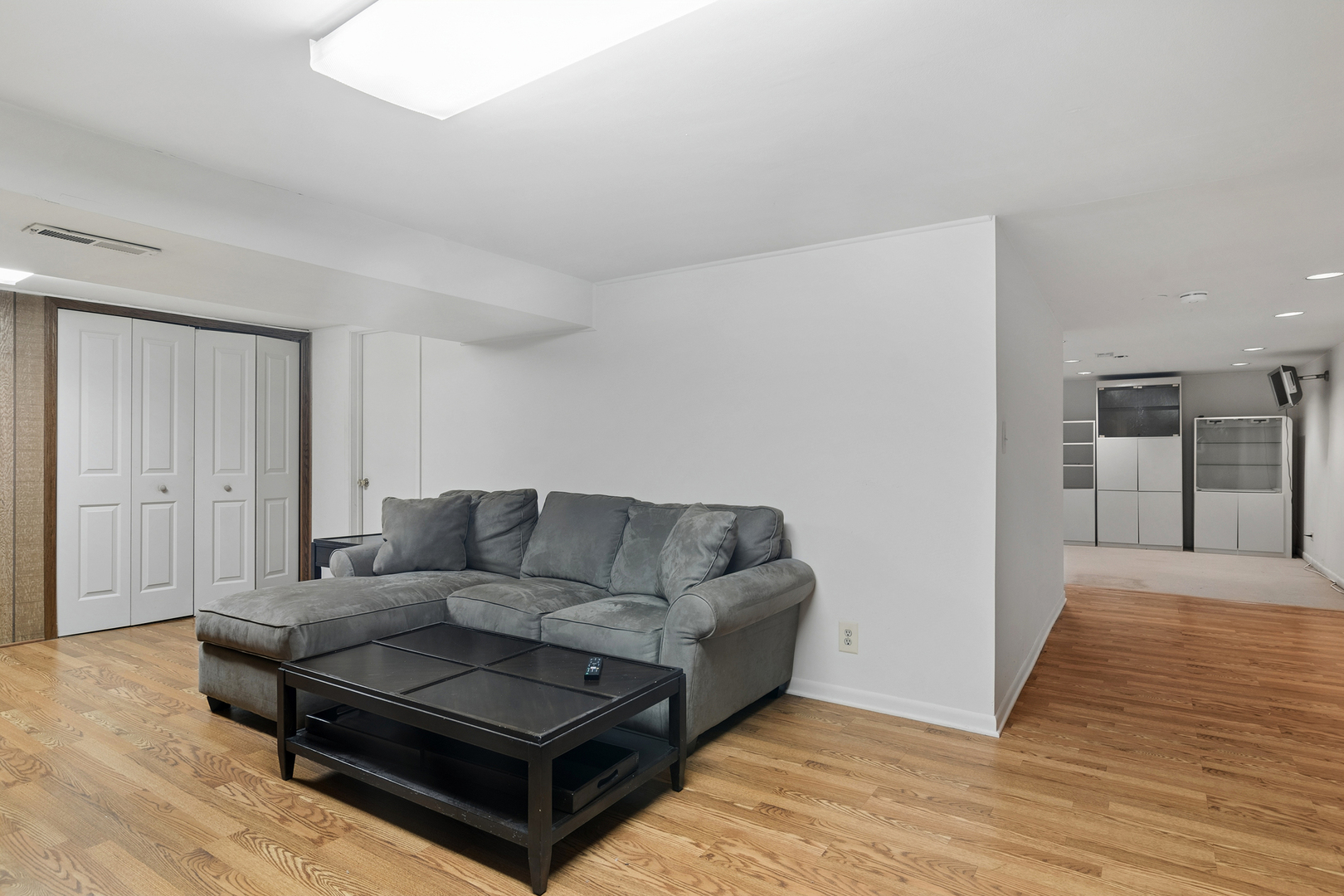 211 Blackhawk Road Highland Park, IL 60035 - Photo 19 of 28 Gallery Image 19