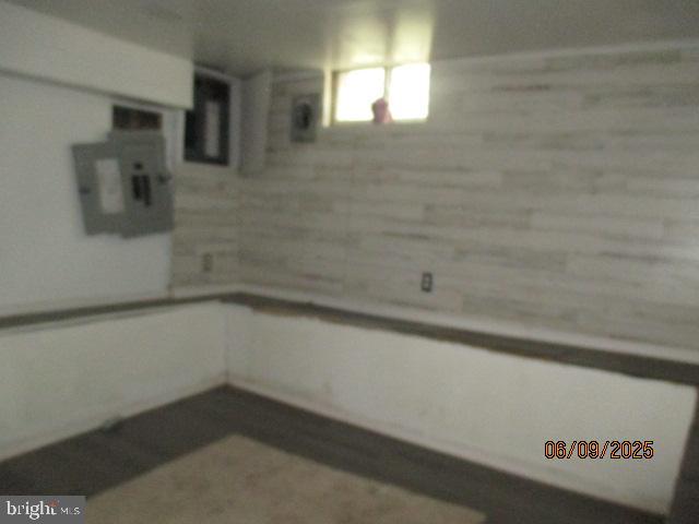 1142 West Nevada Street Philadelphia, PA 19133 - Photo 13 of 16 view of a bathroom