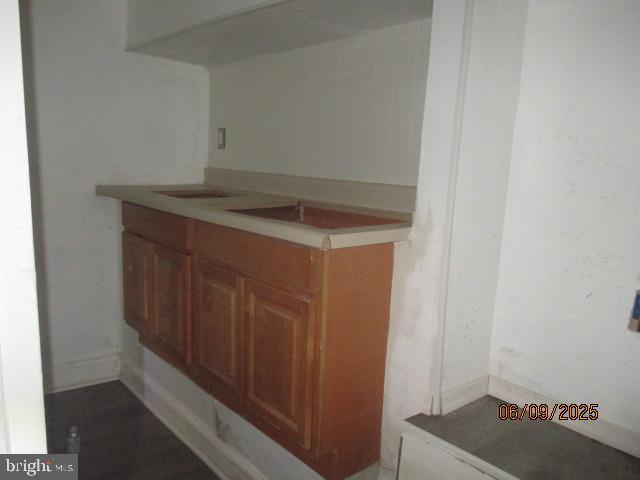 1142 West Nevada Street Philadelphia, PA 19133 - Photo 16 of 16 a utility room with closet