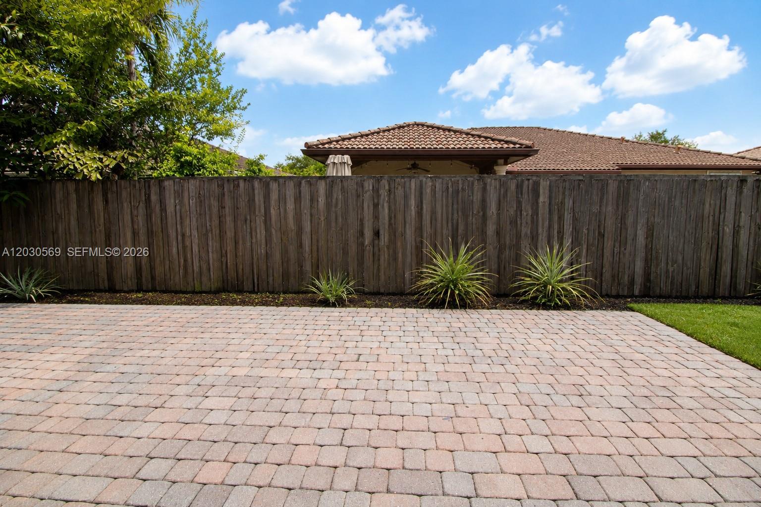 2564 Southwest 147 Path Miami, FL 33185 - Photo 25 of 31