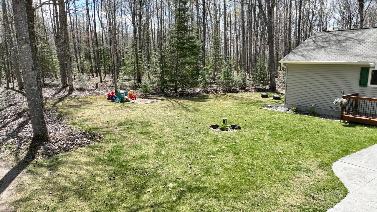 7689 South Buck Ridge Drive Eagle River, WI 54521 - Photo 29 of 30 Gallery Image 29