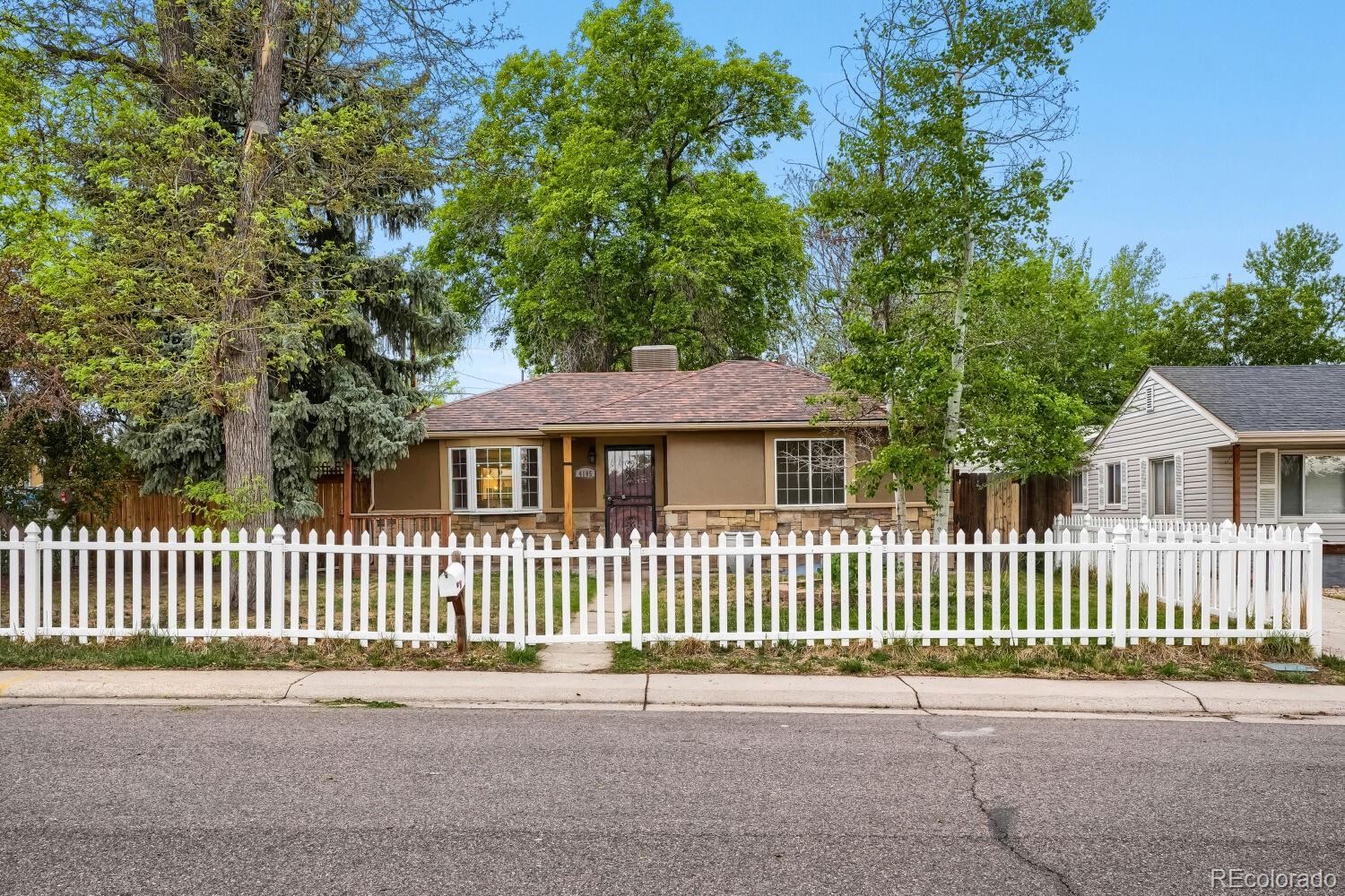 4105 Gray Street Wheat Ridge, CO 80212 - Photo 2 of 43
