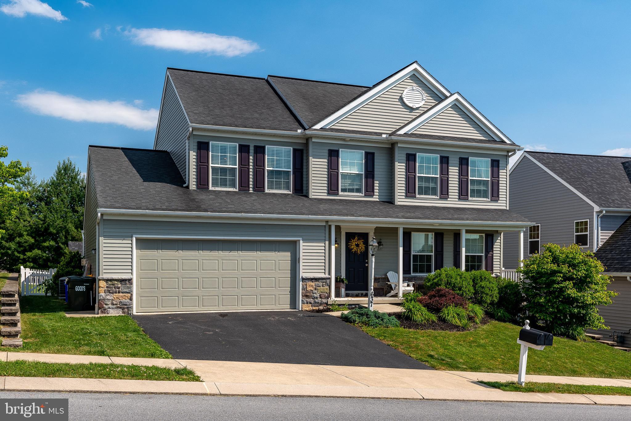 637 Hamaker Road Manheim, PA 17545 - Photo 3 of 44