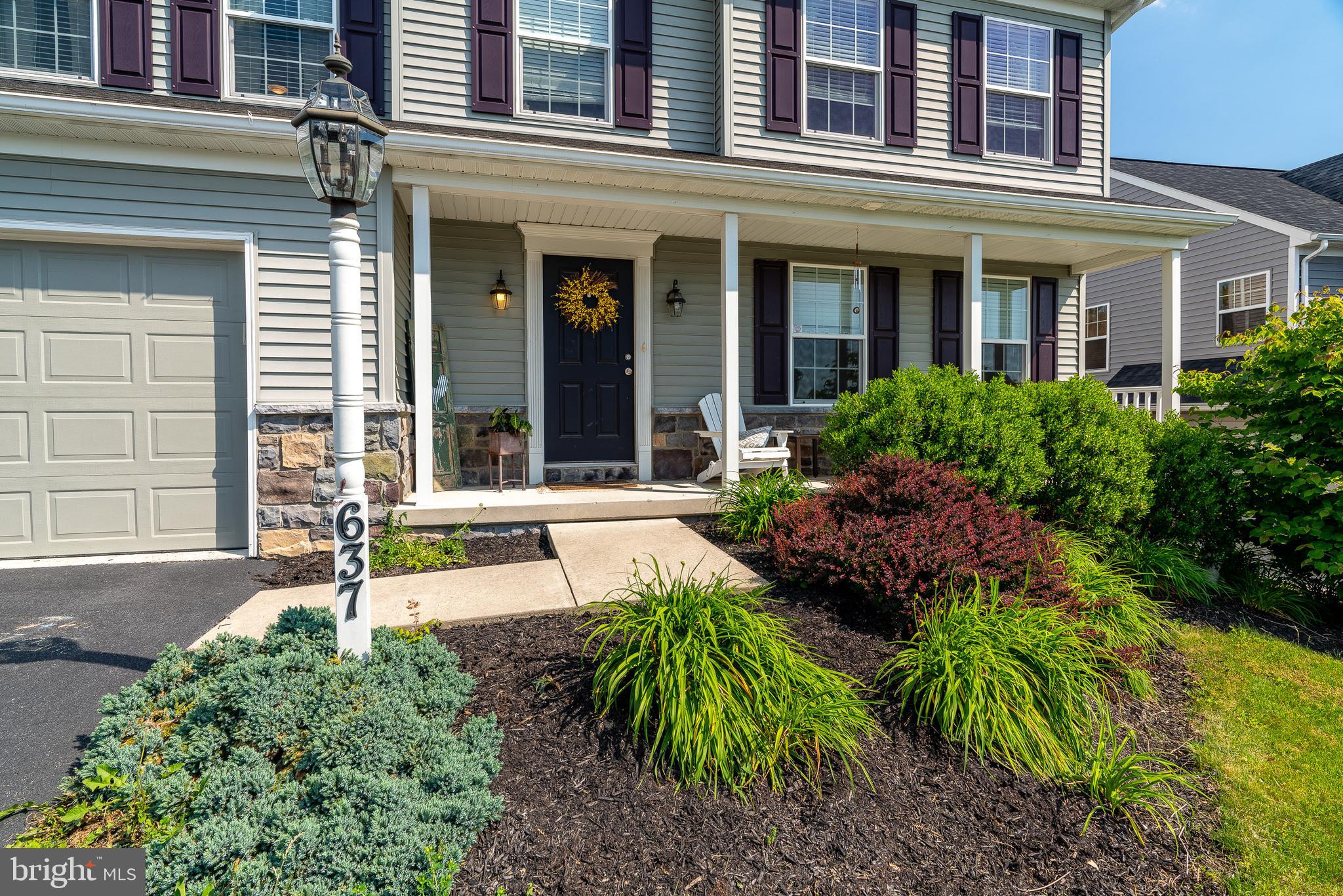 637 Hamaker Road Manheim, PA 17545 - Photo 4 of 44