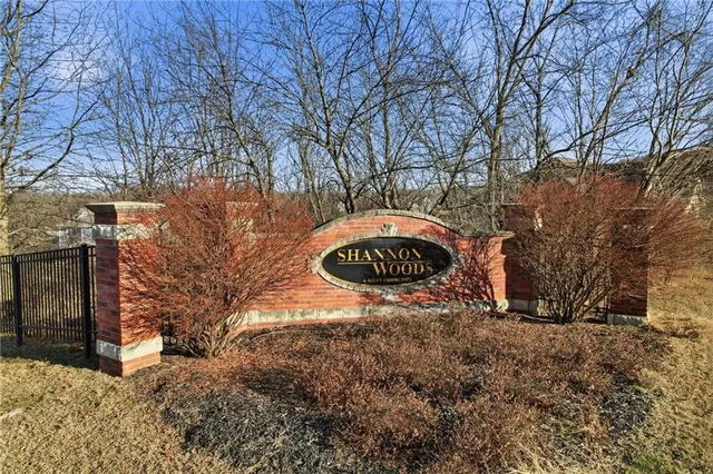 $65,000 | 1828 Edgewood Court, Leavenworth, KS 66048