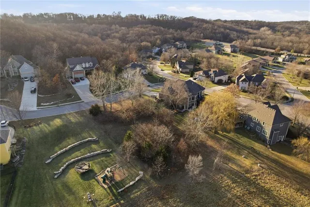 $65,000 | 1828 Edgewood Court, Leavenworth, KS 66048