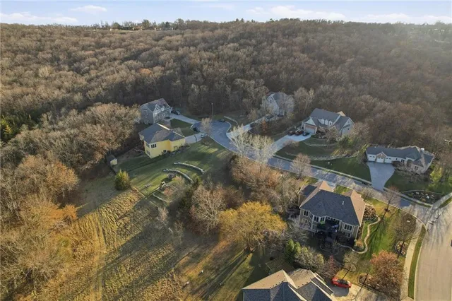 $65,000 | 1828 Edgewood Court, Leavenworth, KS 66048