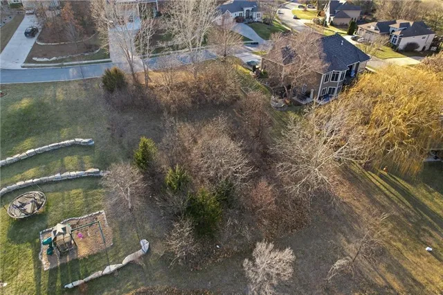 $65,000 | 1828 Edgewood Court, Leavenworth, KS 66048