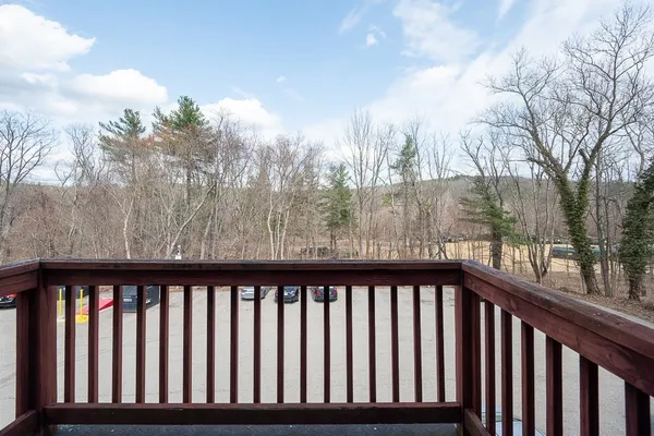 $149,900 | 325 Ashland Avenue, Unit 12, Southbridge, MA 01550