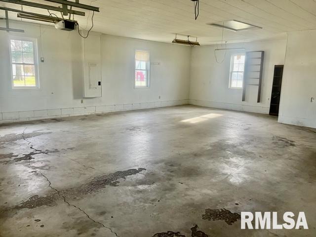 920 Red Stripe Road Sandoval, IL 62882 - Photo 4 of 21