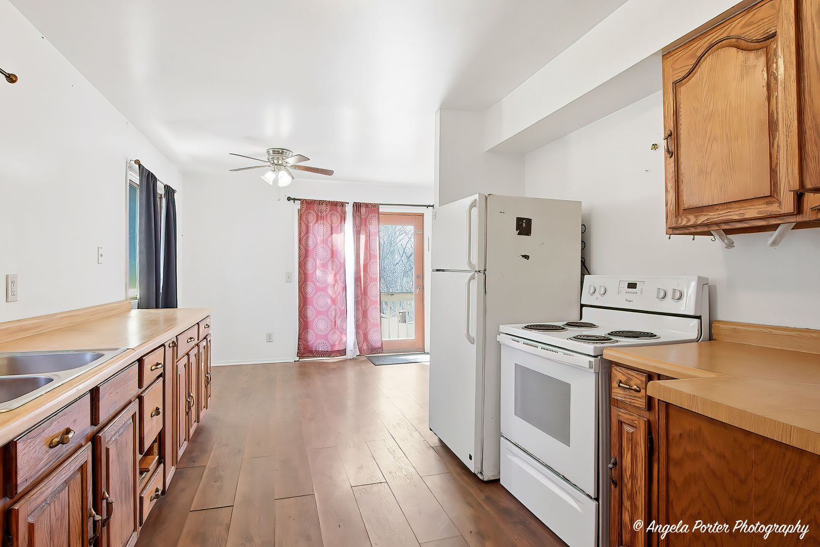 2702 Baldwin Road McHenry, IL 60050 - Photo 9 of 27