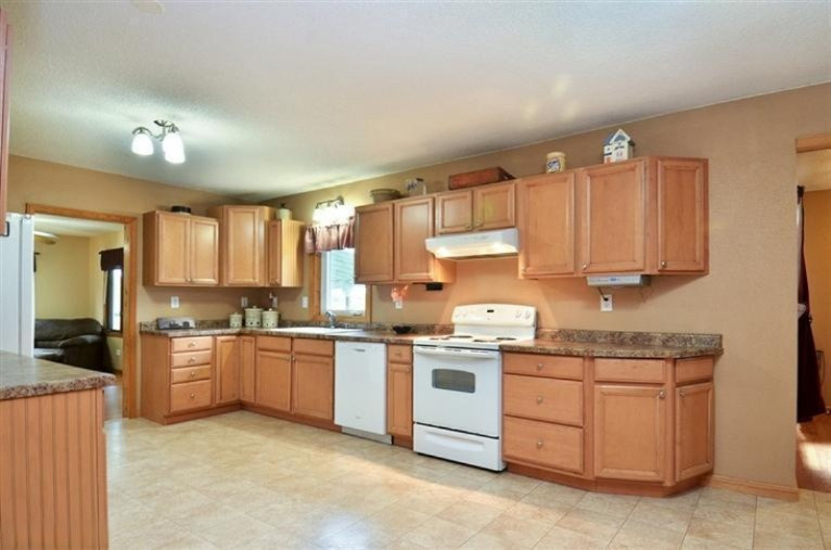 3975 Kaiser Road Three Oaks, MI 49128 - Photo 3 of 11 Additional Photo