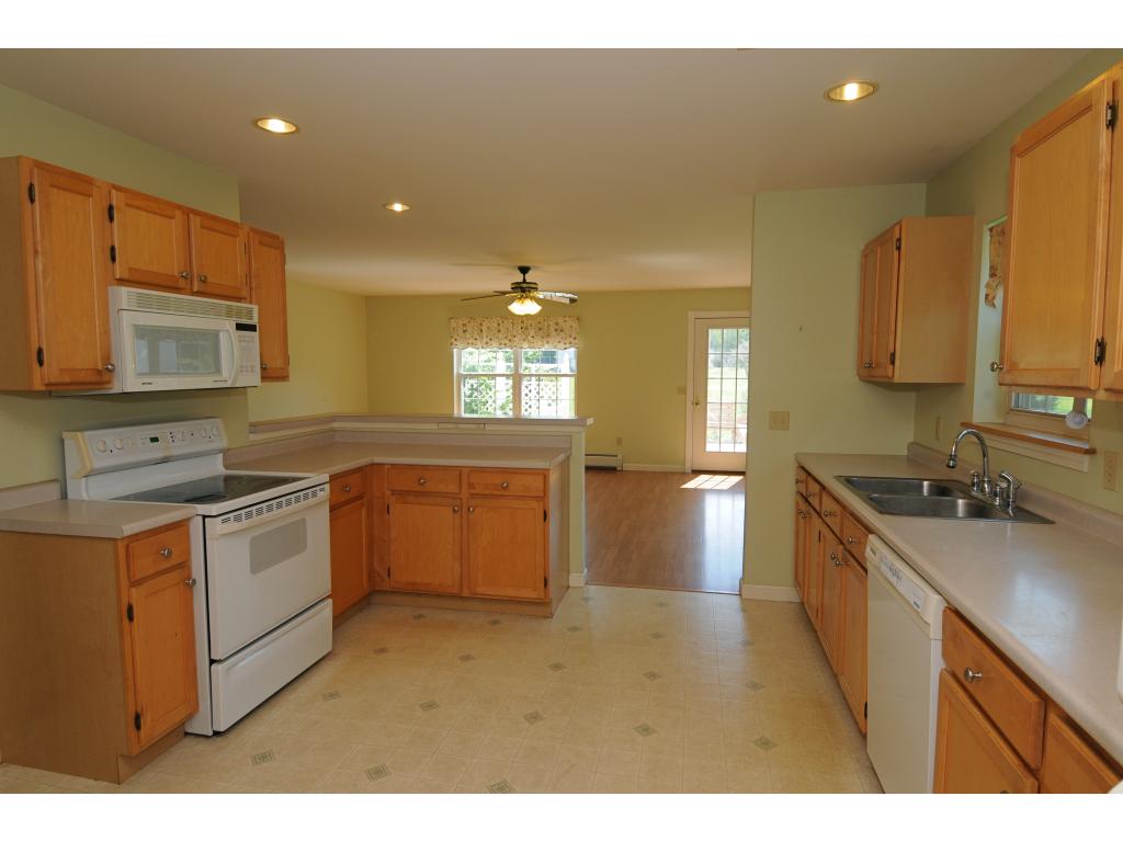 49 Granite Creek Road Colchester, VT 05446 - Photo 7 of 36 Gallery Image 7