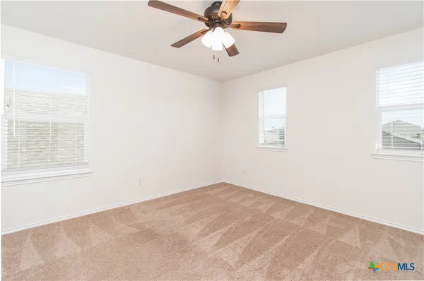 $2,500 | 661 Bailey Park Drive, Jarrell, TX 76537