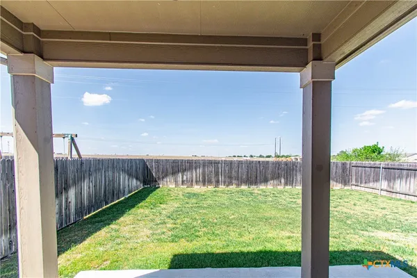 $2,500 | 661 Bailey Park Drive, Jarrell, TX 76537