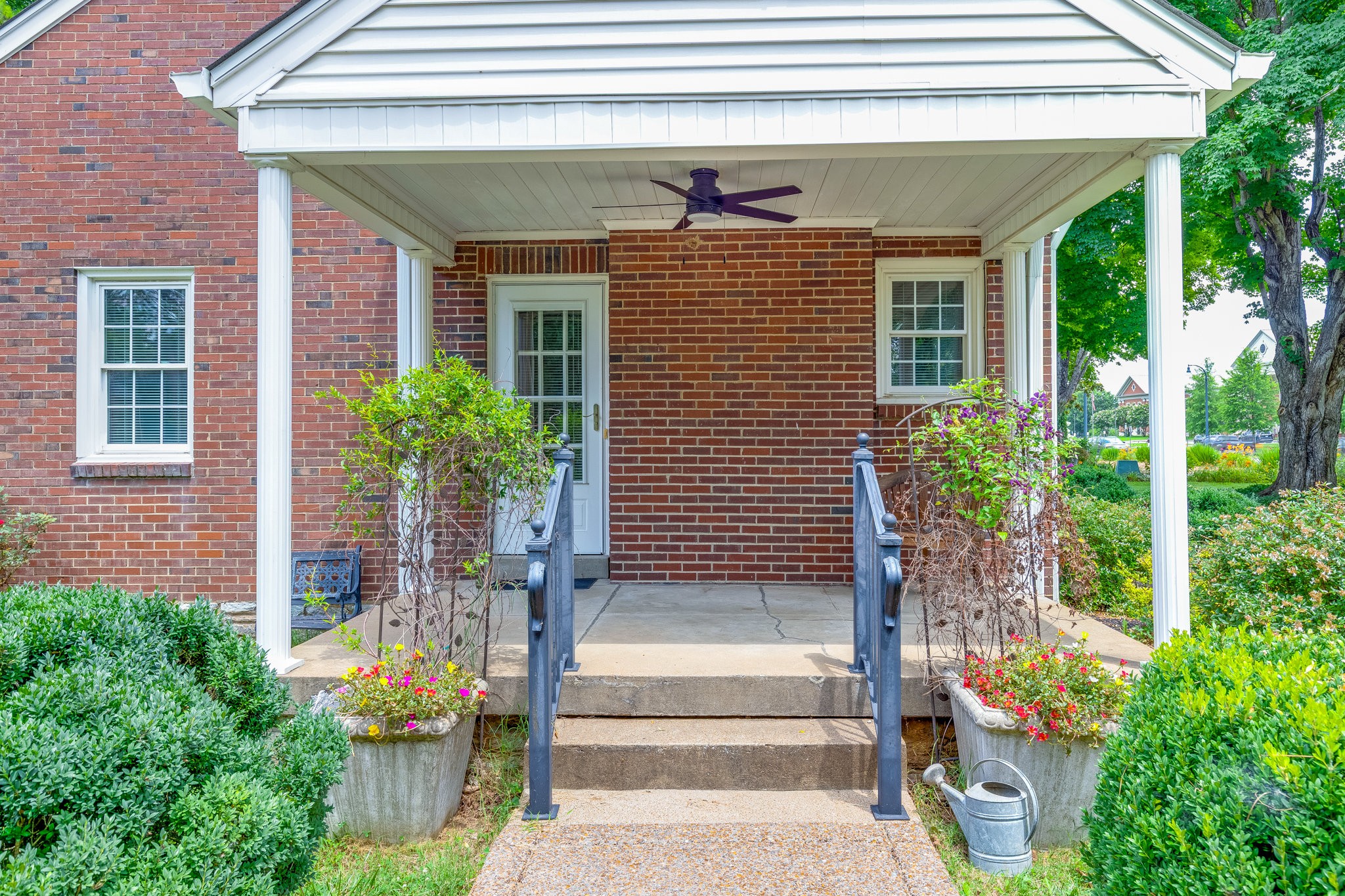 715 Hillsboro Road Franklin, TN 37064 - Photo 13 of 40