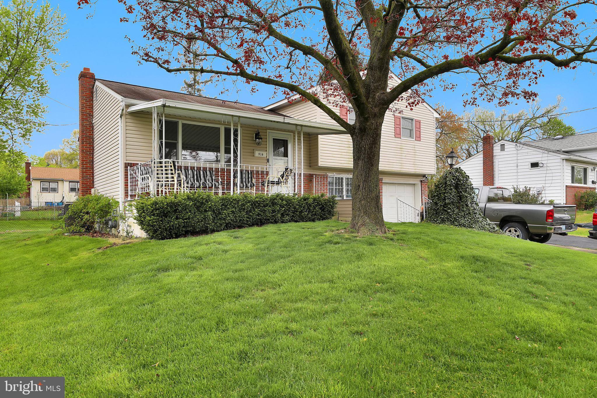 916 Woodlane Road Mount Holly, NJ 08060 - Photo 3 of 33 Gallery Image 3