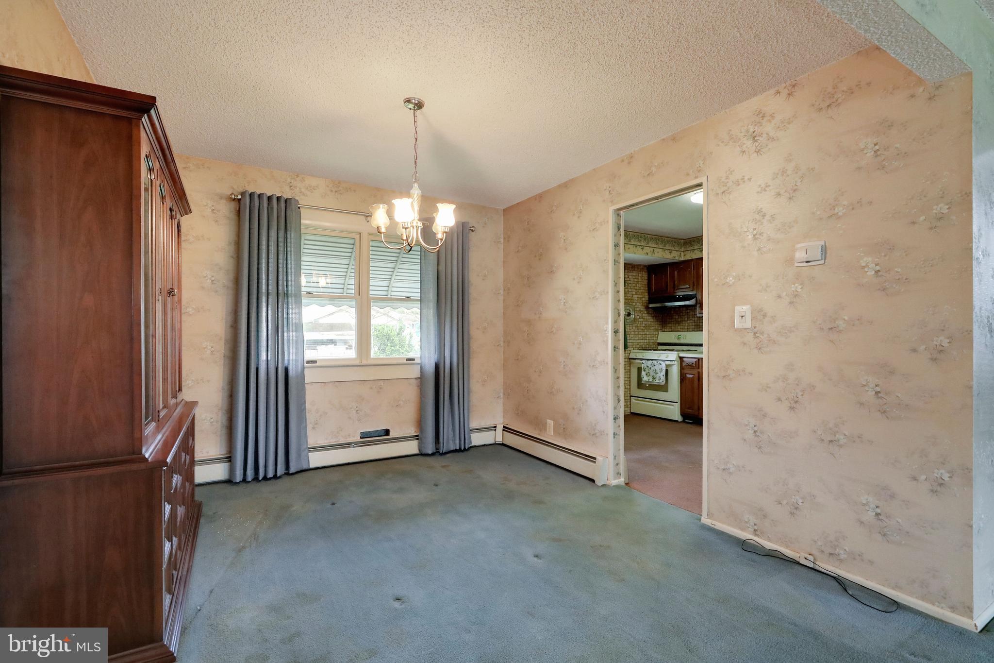 916 Woodlane Road Mount Holly, NJ 08060 - Photo 8 of 33 Gallery Image 8