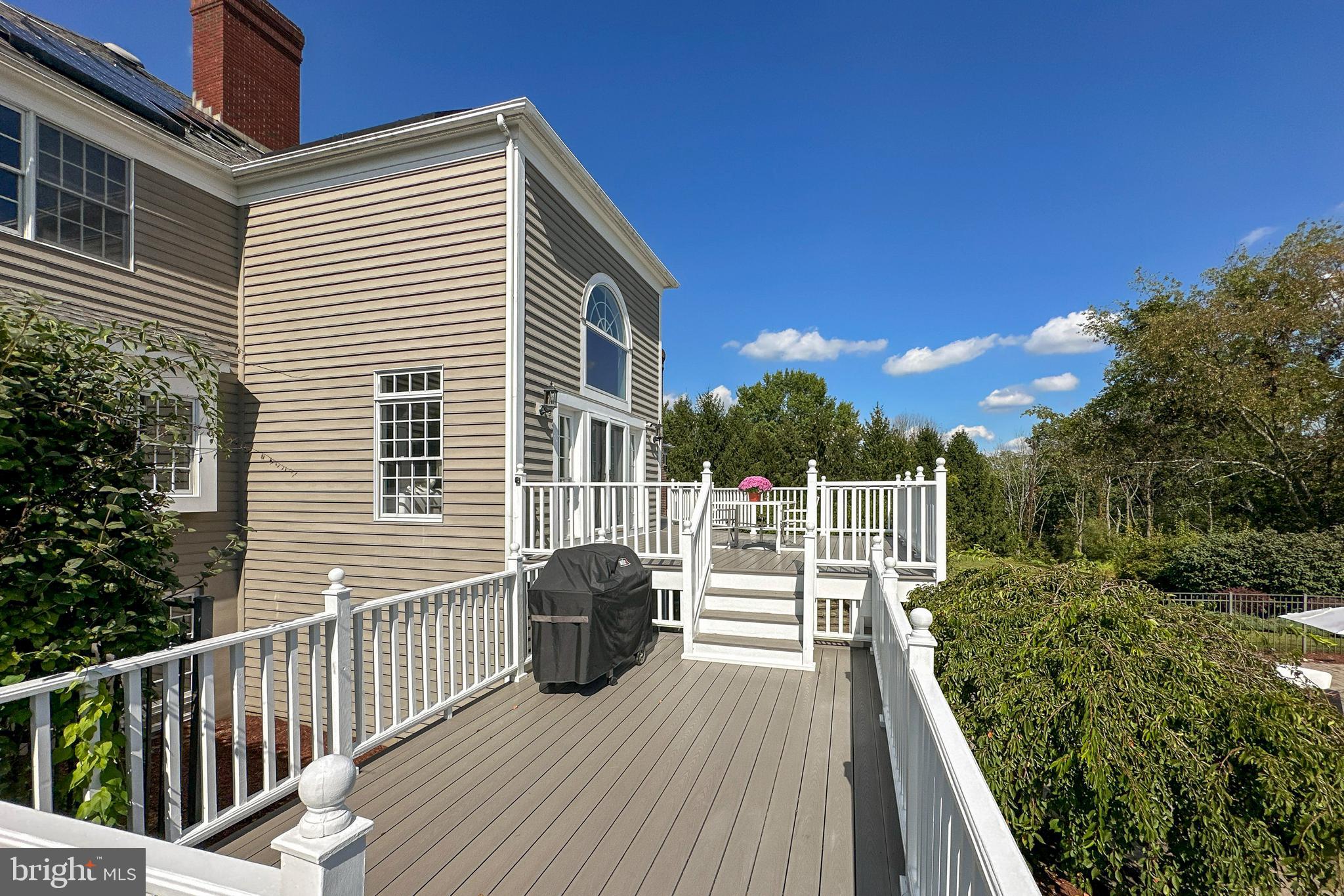 6 Chase Hollow Road Hopewell, NJ 08525 - Photo 20 of 45 Two Level Deck
