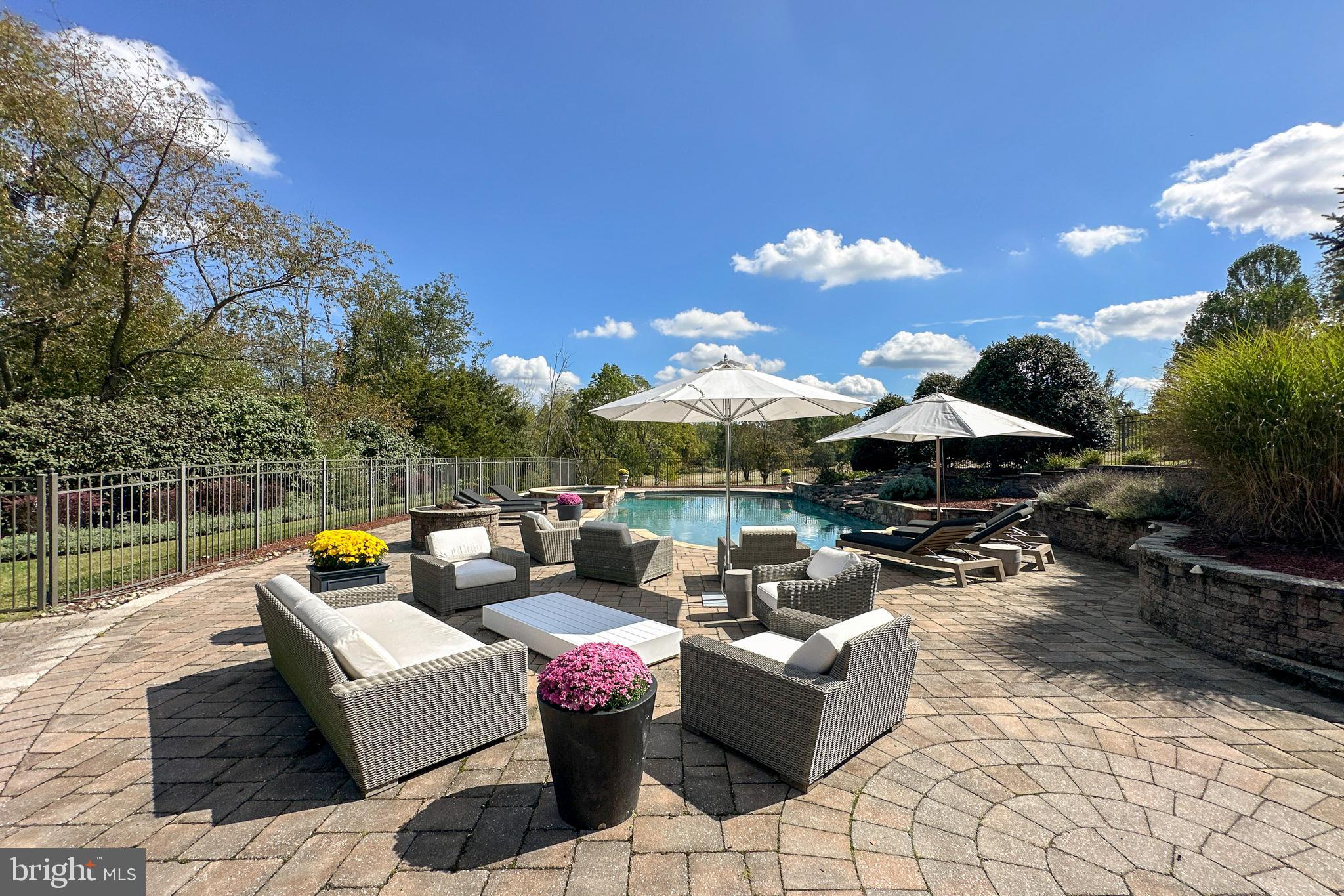 6 Chase Hollow Road Hopewell, NJ 08525 - Photo 36 of 45 Expansive Paver Patio