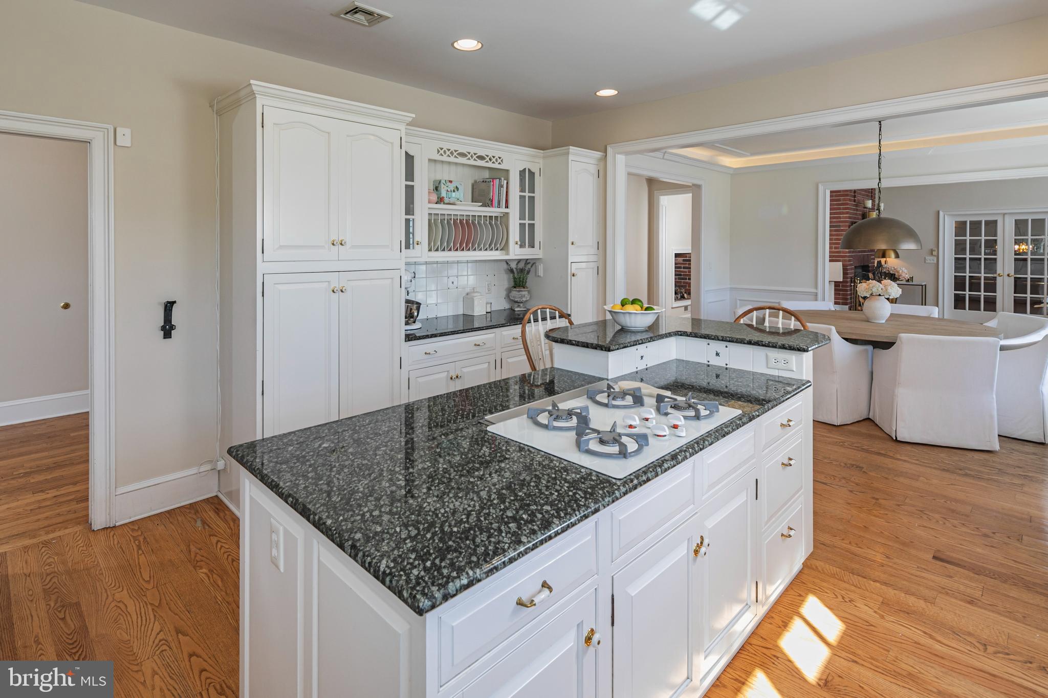 6 Chase Hollow Road Hopewell, NJ 08525 - Photo 9 of 45