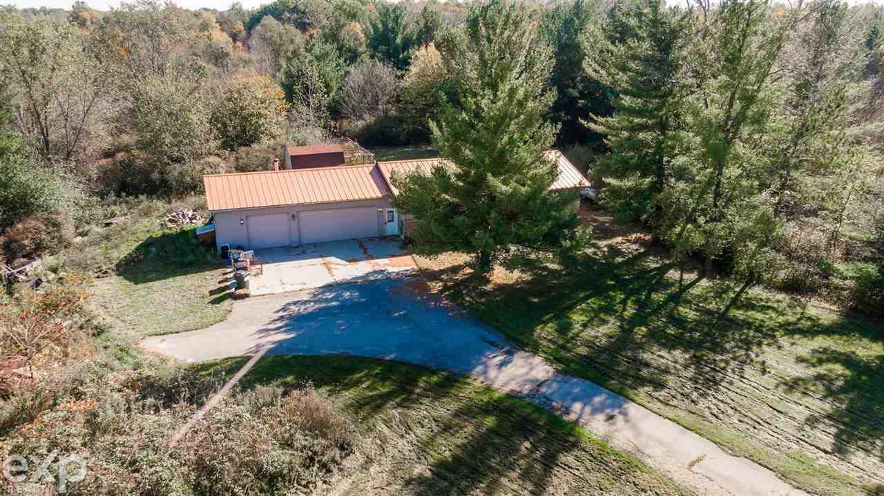 7066 Cribbins Road Jeddo, MI 48032 - Photo 6 of 34 50060276-5.JPG