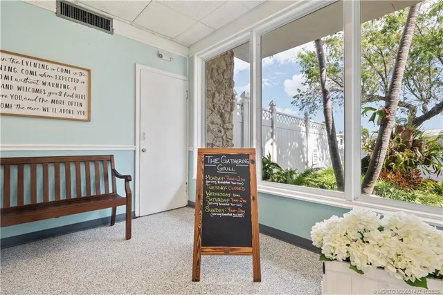 $174,300 | 105 Nettles Boulevard, Jensen Beach, FL 34957