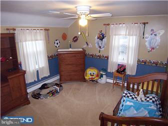 524 Holmes Road Morton, PA 19070 - Photo 9 of 12 Bedroom 2