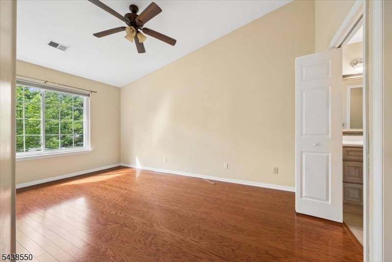40 Ray Court Bedminster, NJ 07921 - Photo 19 of 25