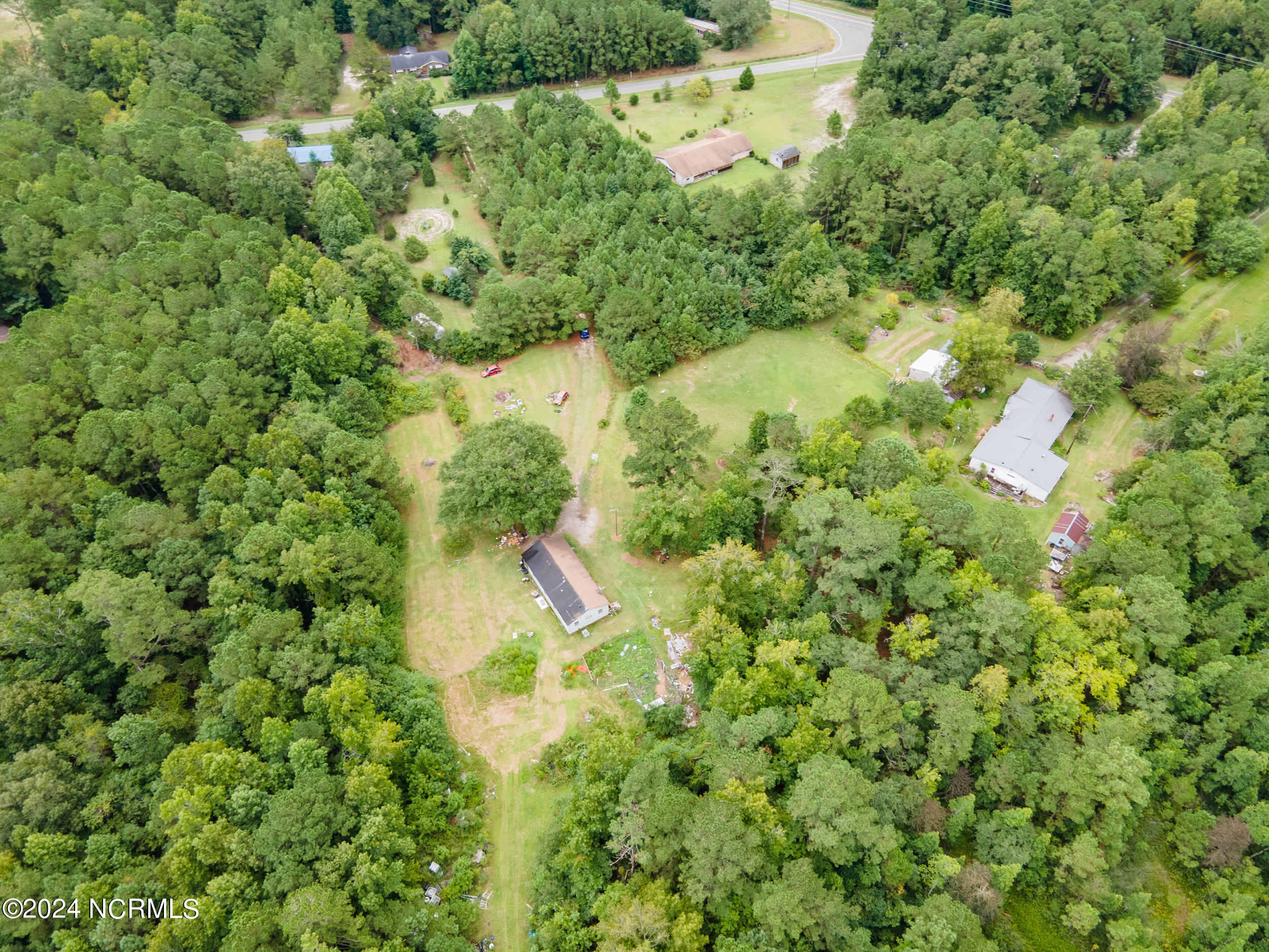 9220 Highsmith Road Rocky Point, NC 28457 - Photo 4 of 11 9220highsmithrd_00025