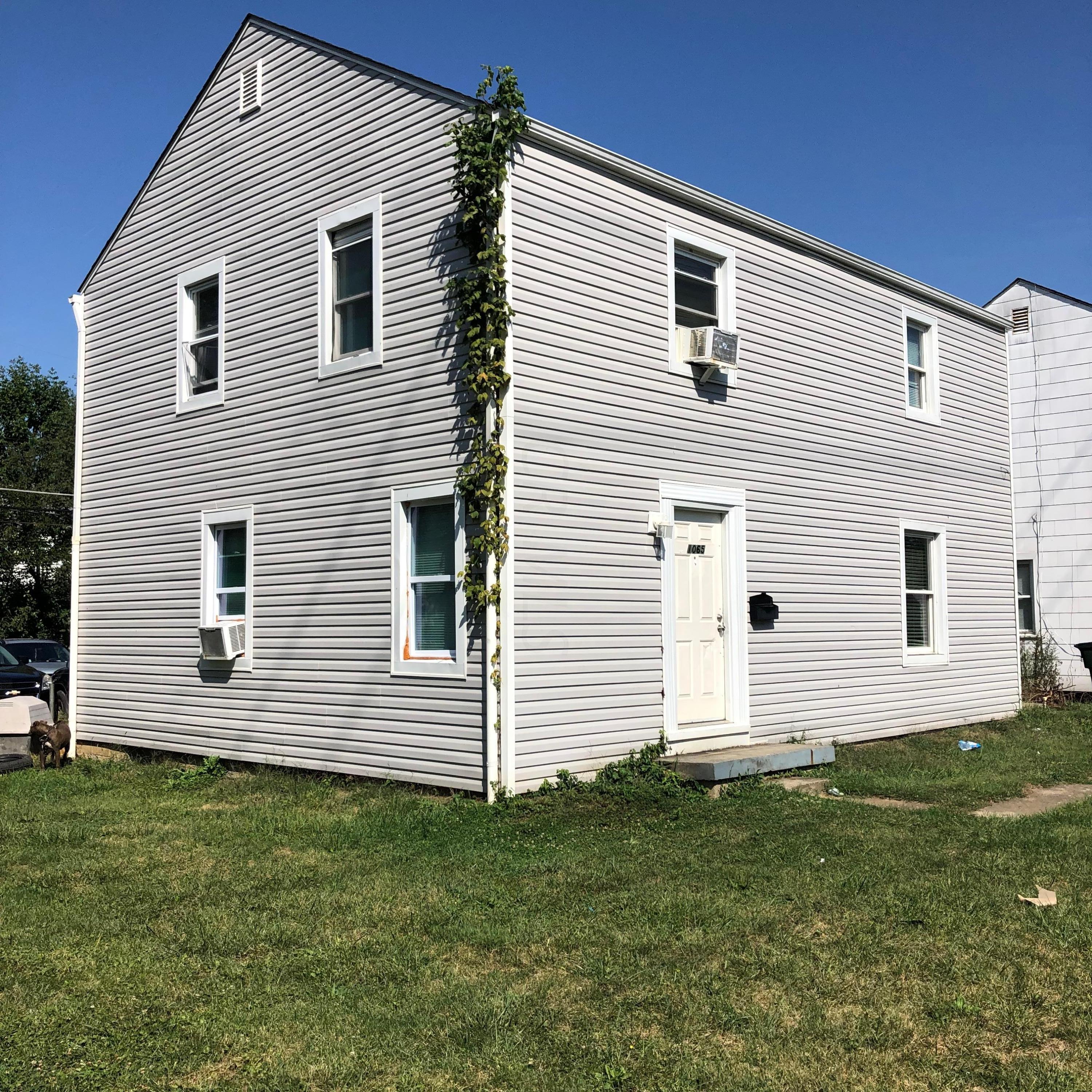 1063-1065 South James Road, Unit 65 Columbus, OH 43227 - Photo 2 of 3