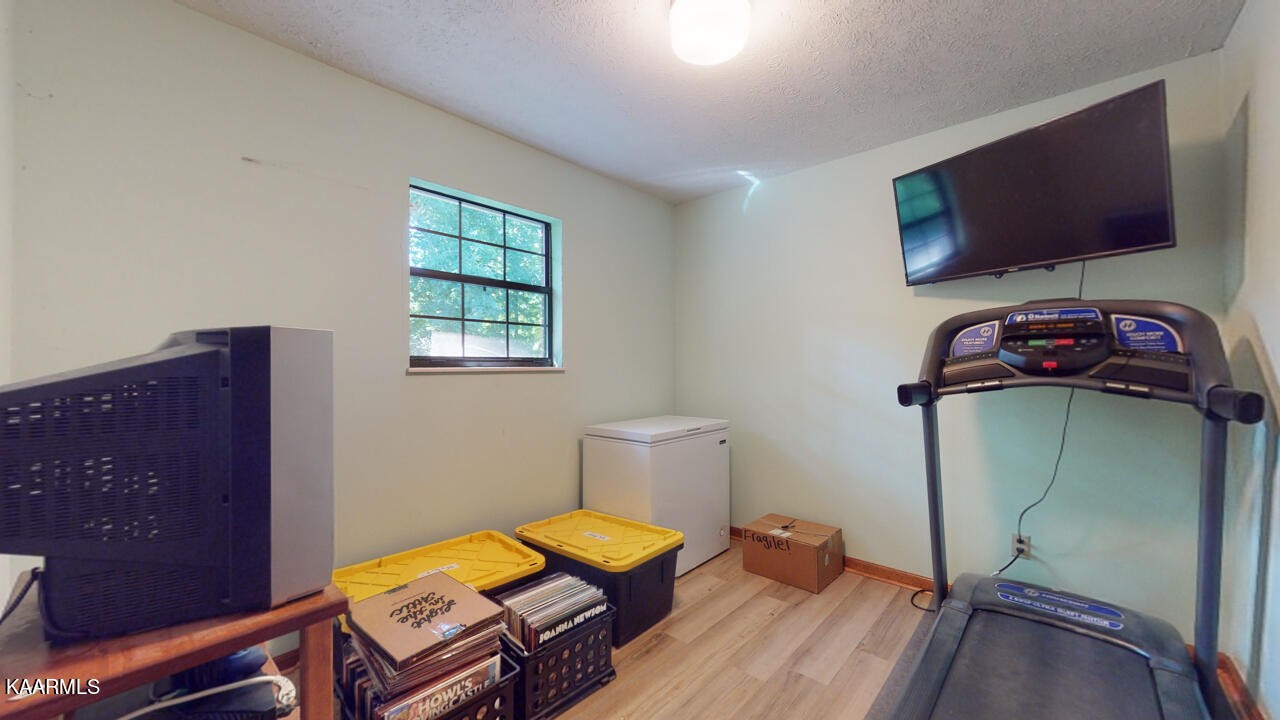 8801 Nubbin Ridge Road Knoxville, TN 37923 - Photo 14 of 30 Gallery Image 14