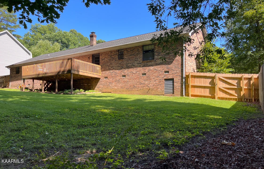 8801 Nubbin Ridge Road Knoxville, TN 37923 - Photo 24 of 30 Gallery Image 24