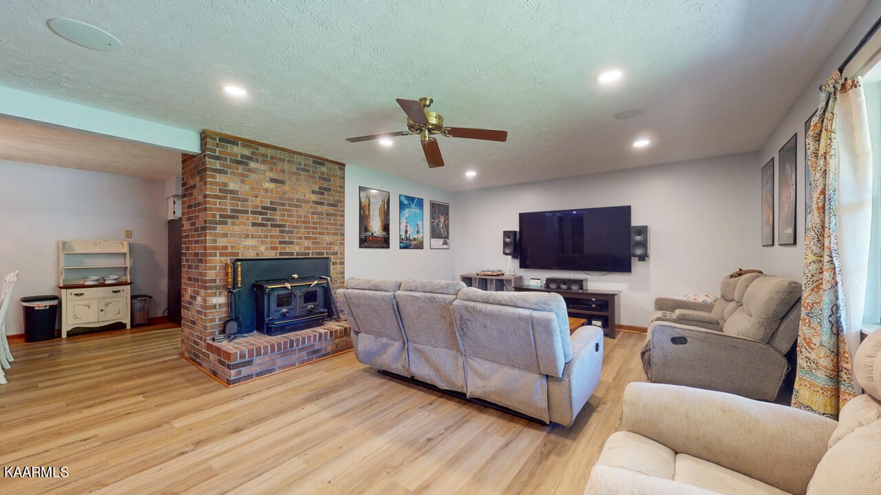 8801 Nubbin Ridge Road Knoxville, TN 37923 - Photo 5 of 30 Gallery Image 5