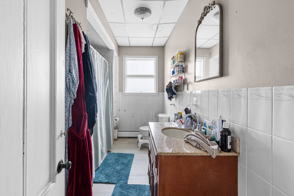 640 South Main Street Fall River, MA 02721 - Photo 18 of 33