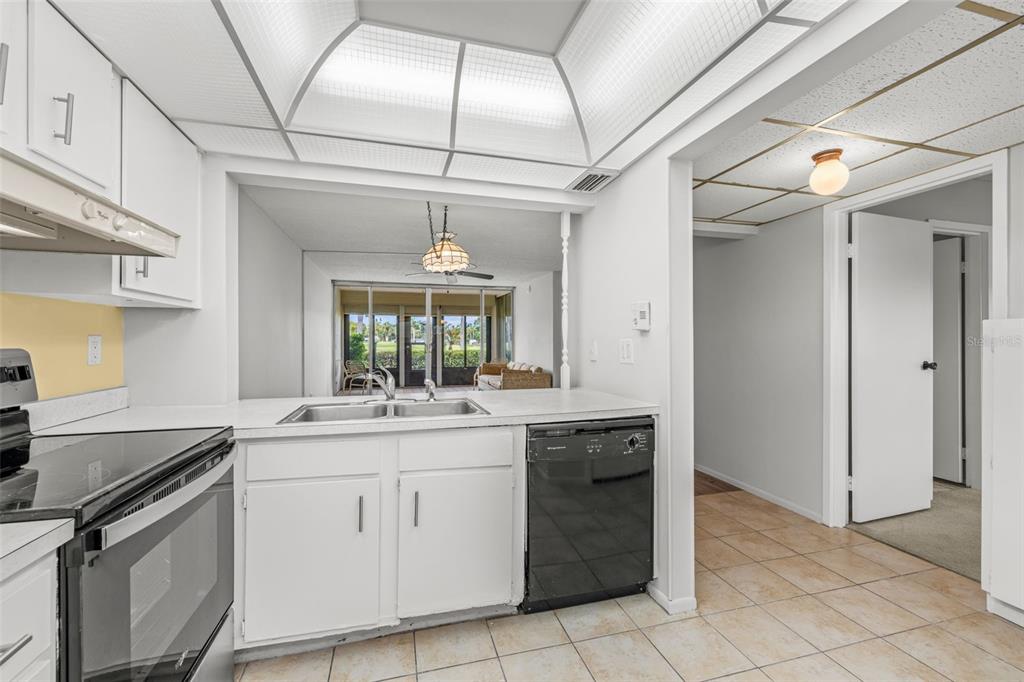 12300 Vonn Road, Unit 6105 Largo, FL 33774 - Photo 12 of 40