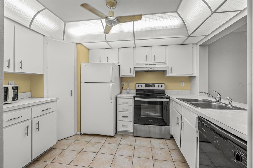 12300 Vonn Road, Unit 6105 Largo, FL 33774 - Photo 10 of 40