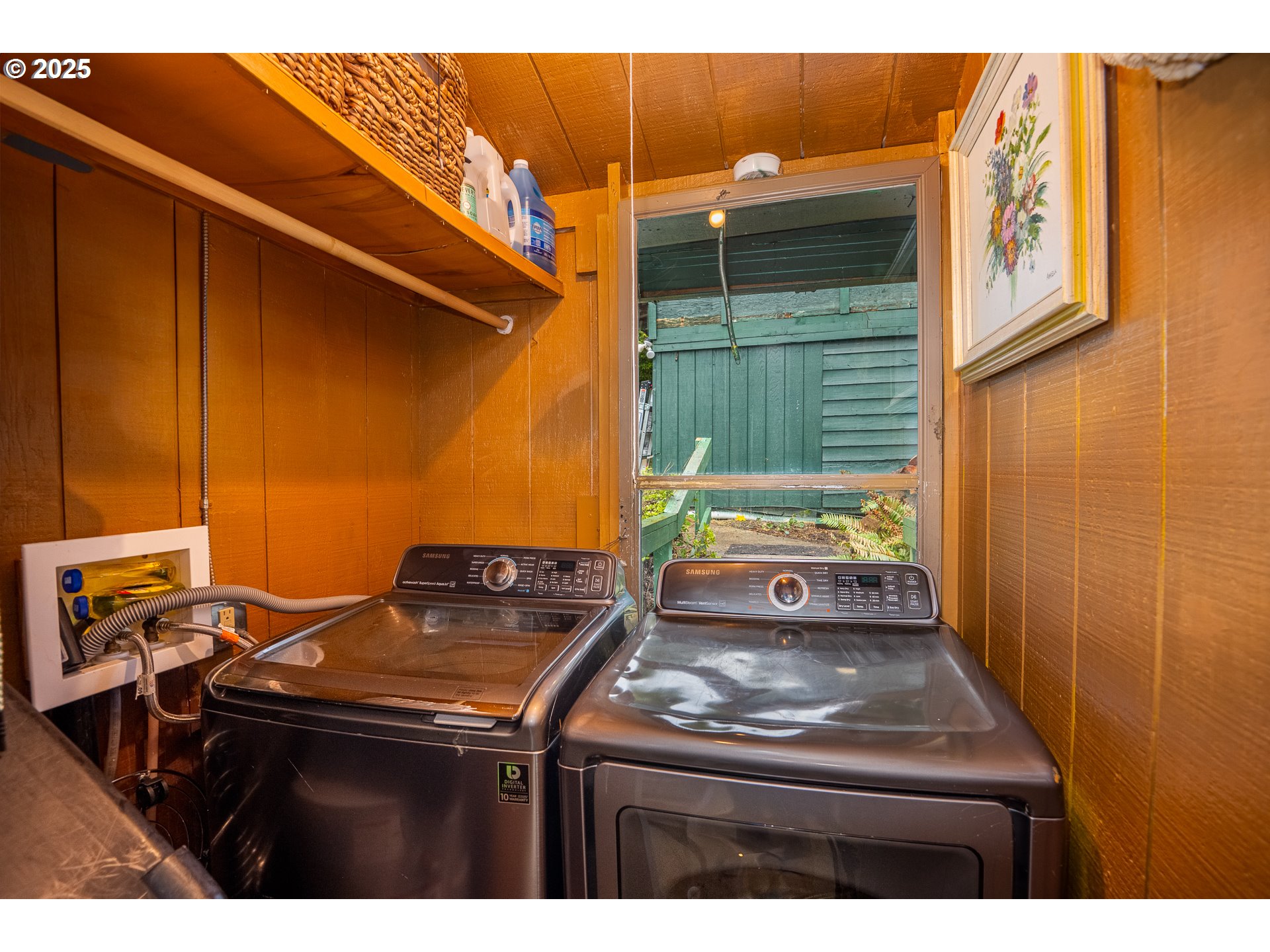 29 Neal Loop Toledo, OR 97391 - Photo 22 of 45 a room with storage and utility