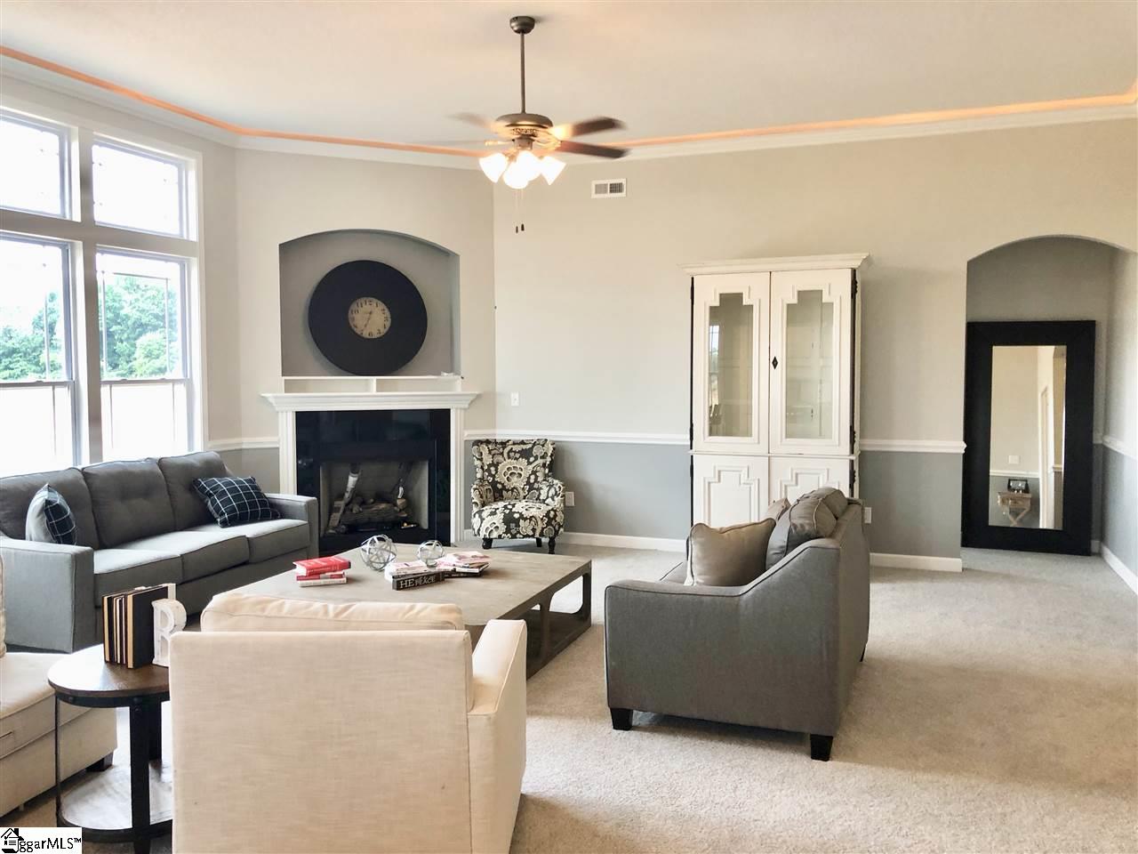 1386 Satterfield Road Greer, SC 29651 - Photo 5 of 12 Gallery Image 5