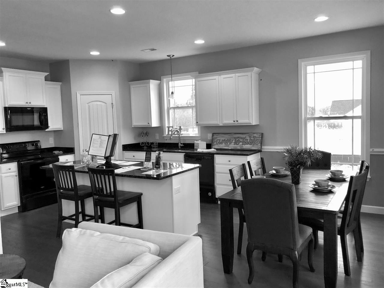 1386 Satterfield Road Greer, SC 29651 - Photo 6 of 12 Gallery Image 6