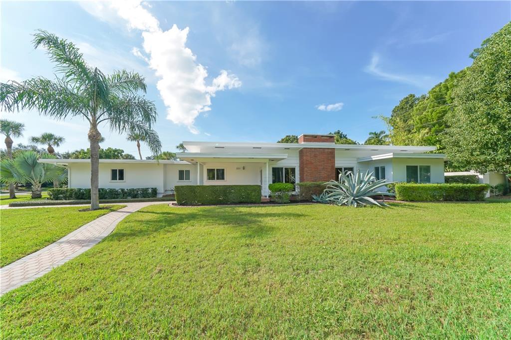 4811 Bay Shore Road Sarasota, FL 34234 - Photo 1 of 1 View of home from Bay Shore Road