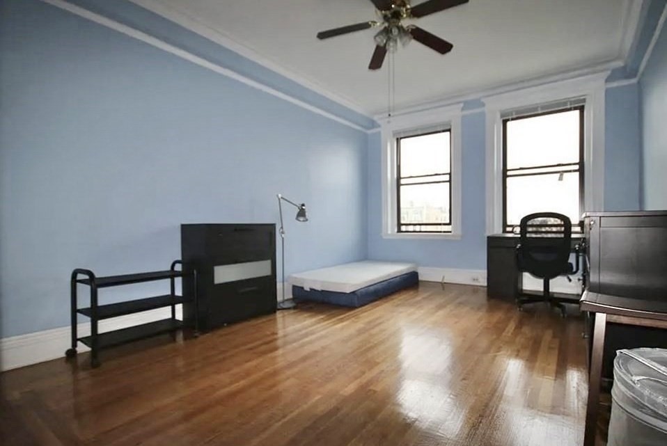 464 Commonwealth Avenue, Unit 72 Boston, MA 02215 - Photo 3 of 18 a living room with furniture and a window