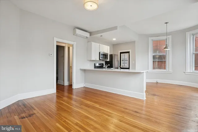 $1,525 | 1608 North Broom Street, Unit 1, Wilmington, DE 19806