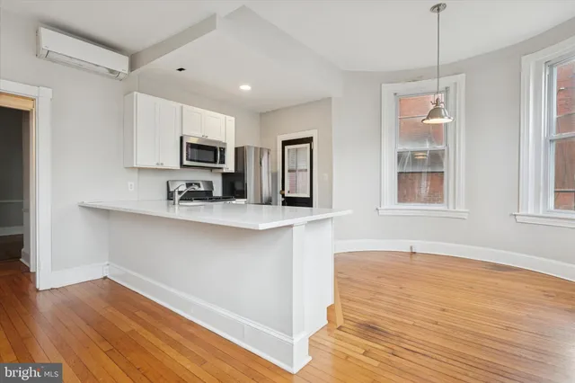 $1,525 | 1608 North Broom Street, Unit 1, Wilmington, DE 19806