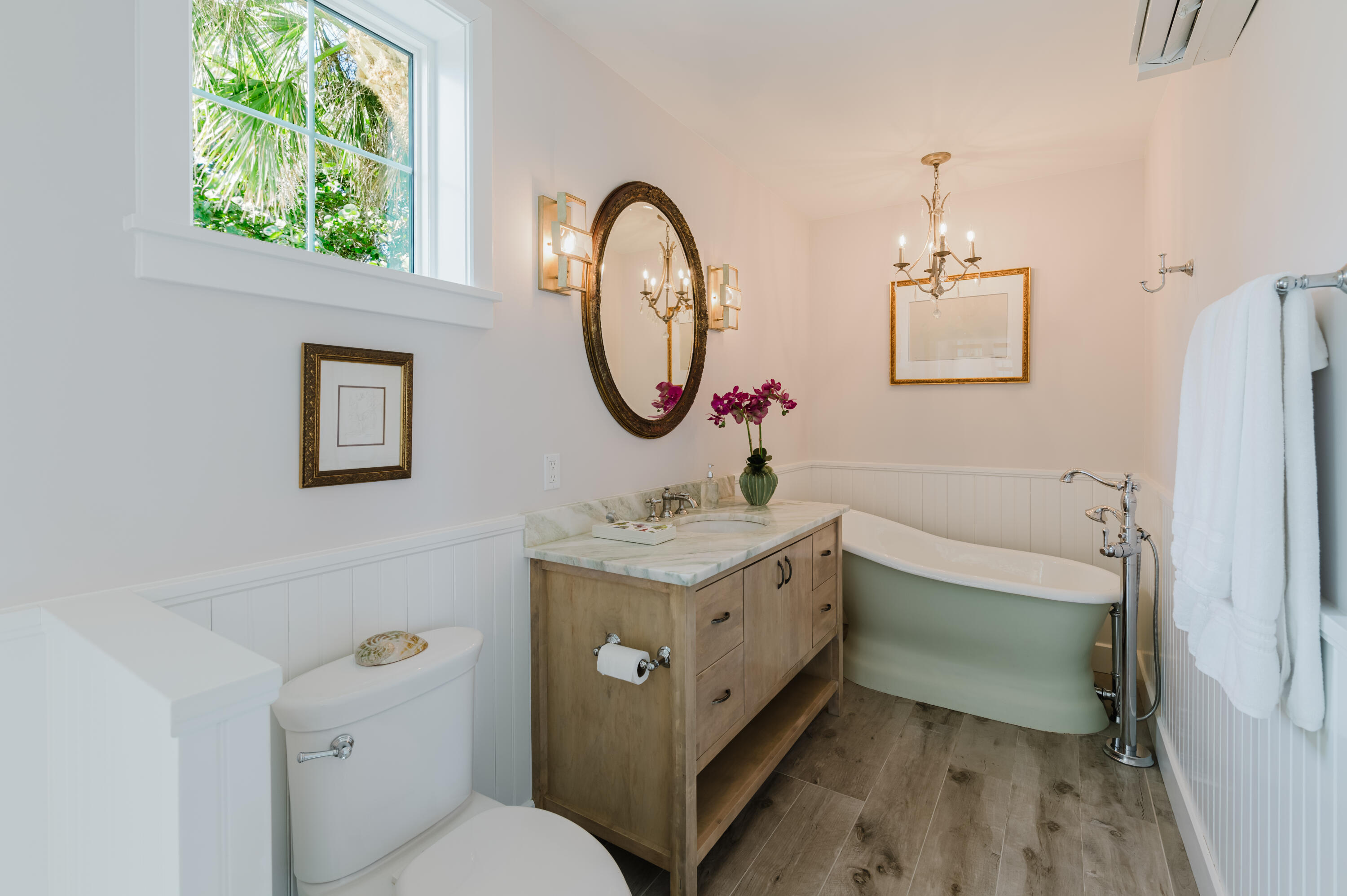113 North Beach Road Jupiter Island, FL 33455 - Photo 15 of 65 13 Downstairs Bath